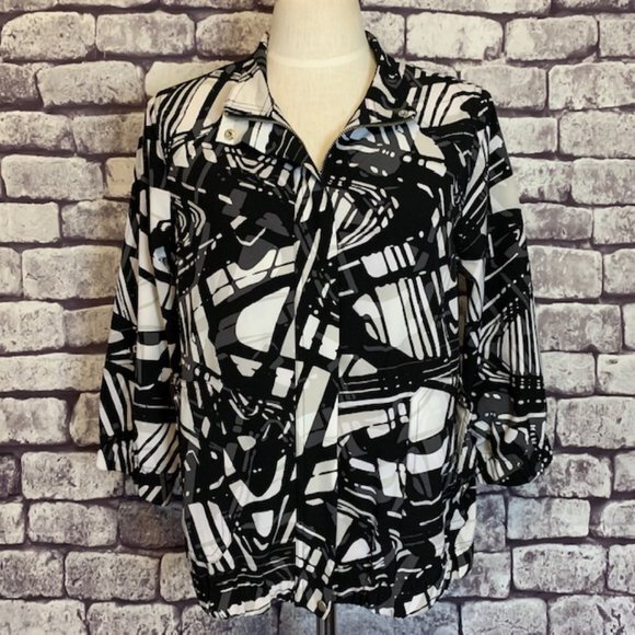Chico's Jackets & Blazers - Chico's Zenergy 3/4 Sleeve Jacket Size M